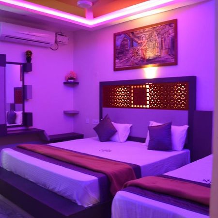 Hotel Panchavarnaa Rāmeswaram Exteriör bild