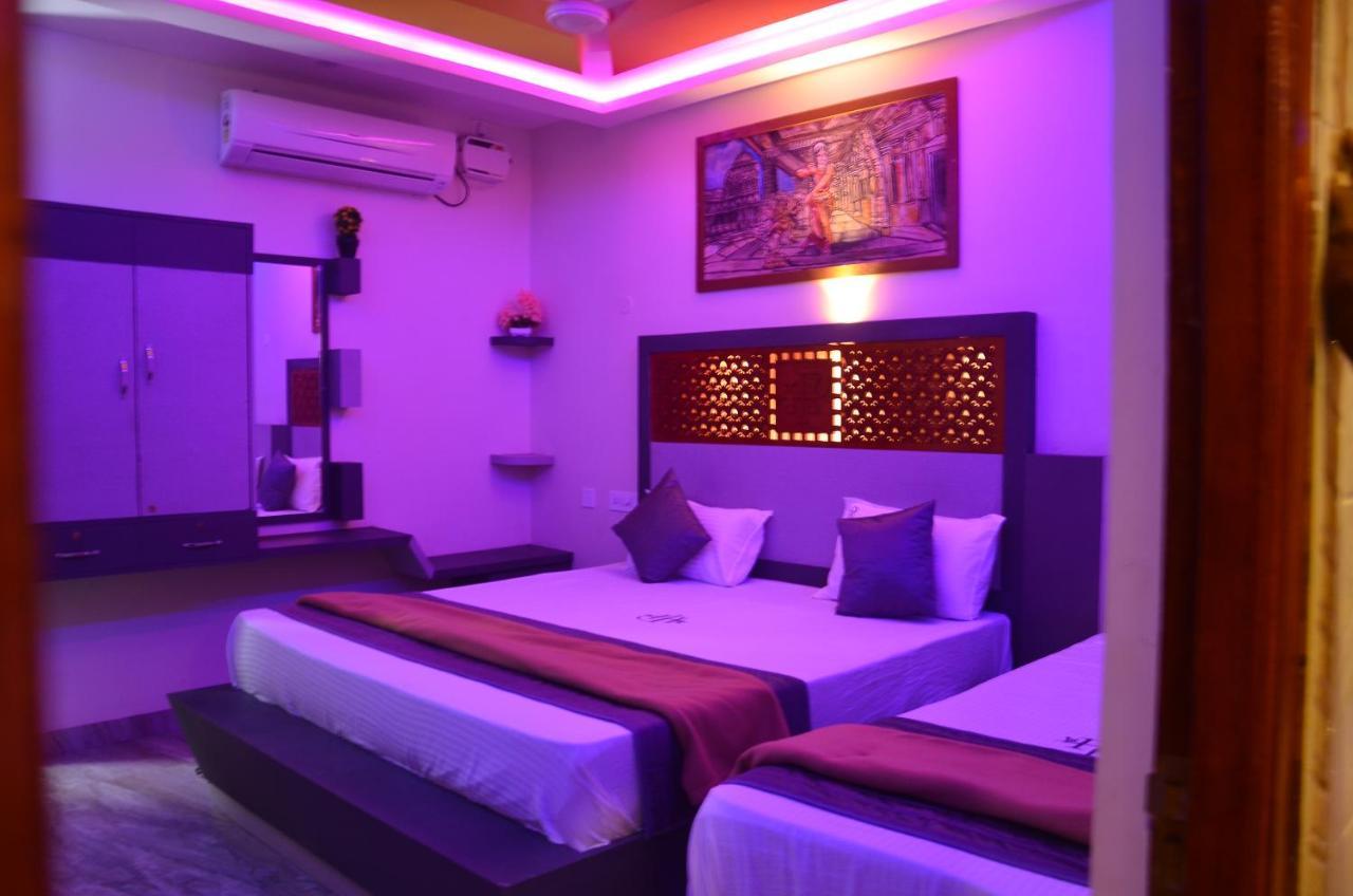 Hotel Panchavarnaa Rāmeswaram Exteriör bild