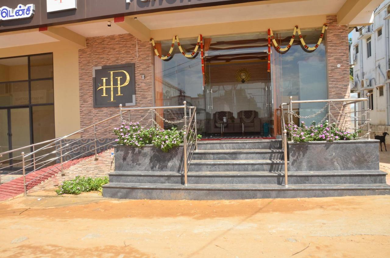 Hotel Panchavarnaa Rāmeswaram Exteriör bild
