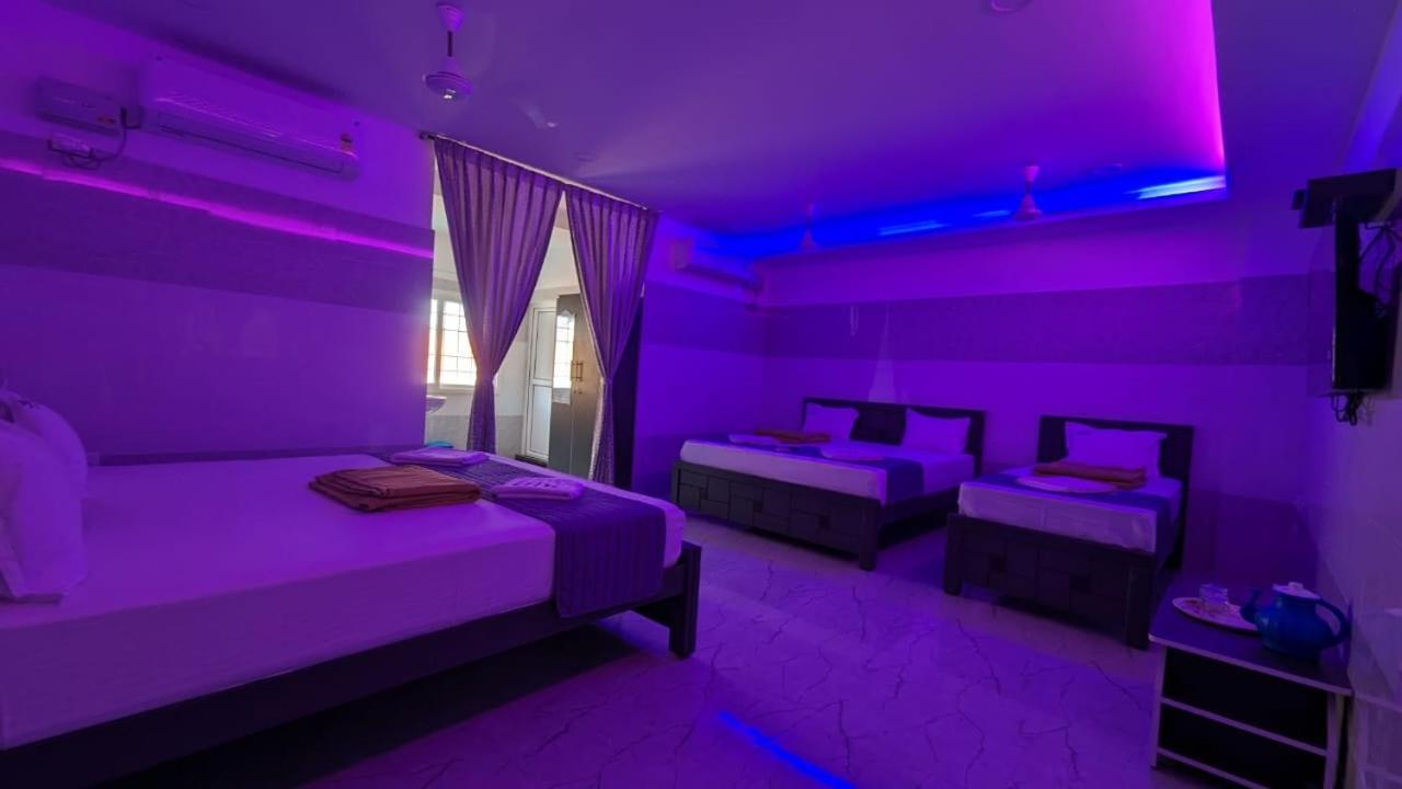 Hotel Panchavarnaa Rāmeswaram Exteriör bild