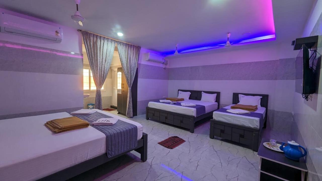 Hotel Panchavarnaa Rāmeswaram Exteriör bild